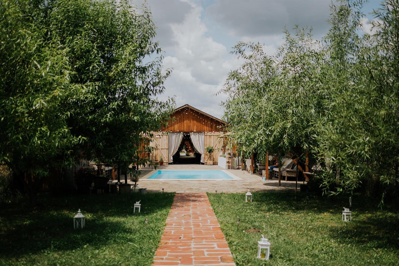 The Green Spot Wedding Barn