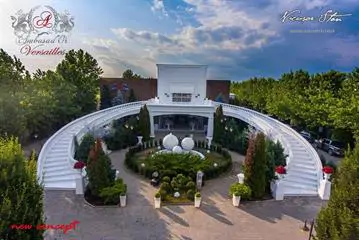 Grădina Ambasad’Or Versailles