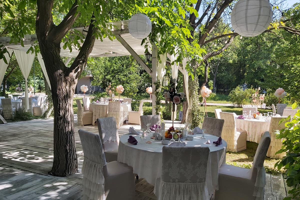 Ballroom Anastasia Garden