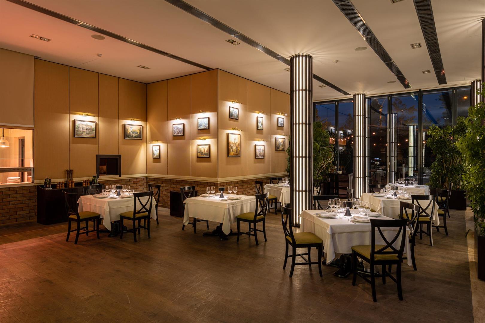 Golden Blitz Restaurant