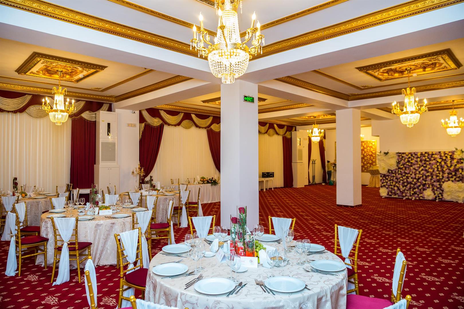 J’adore Grand Ballroom