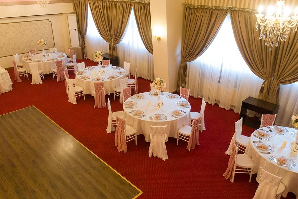Iris Ballroom