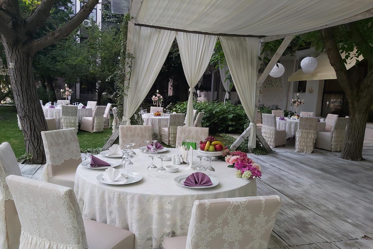 Ballroom Anastasia Garden