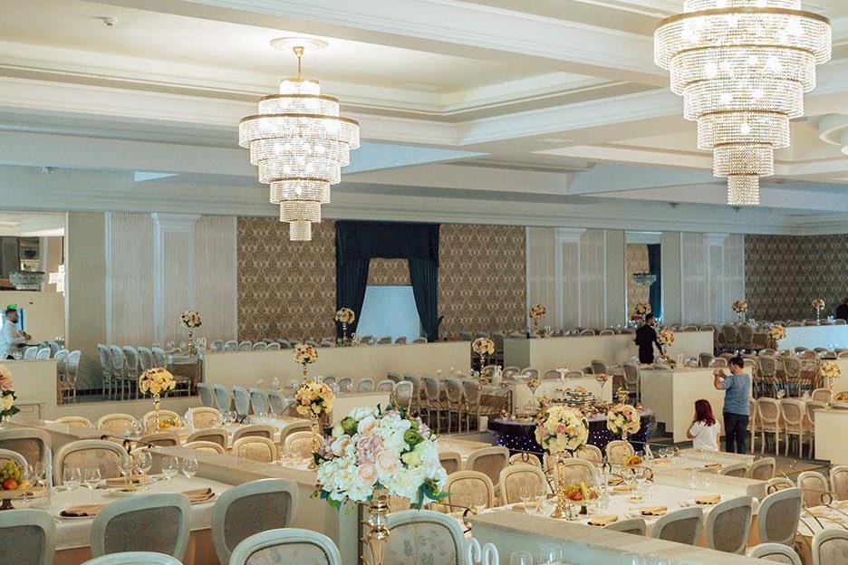 Le Grand Ballroom