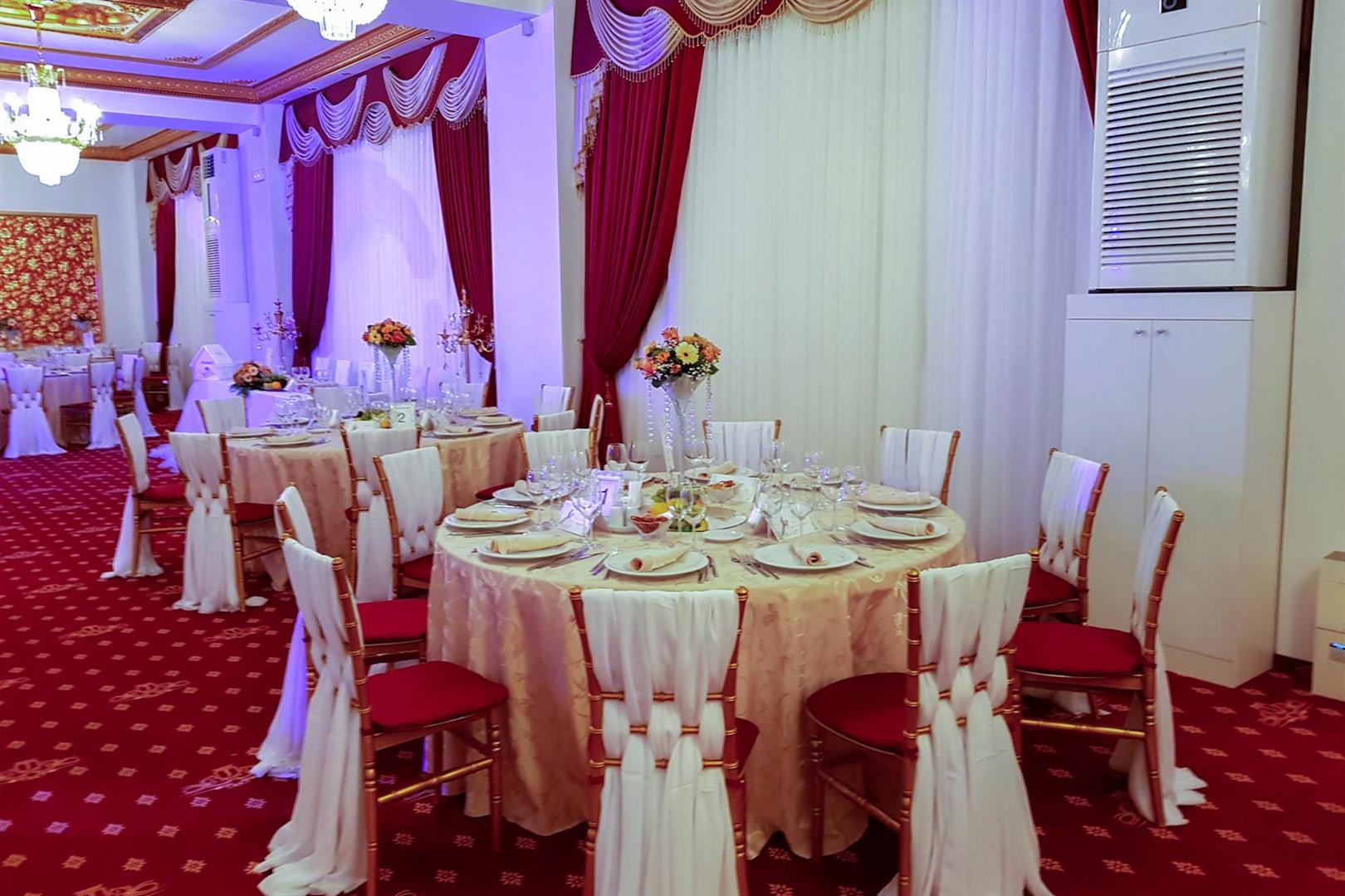 J’adore Grand Ballroom