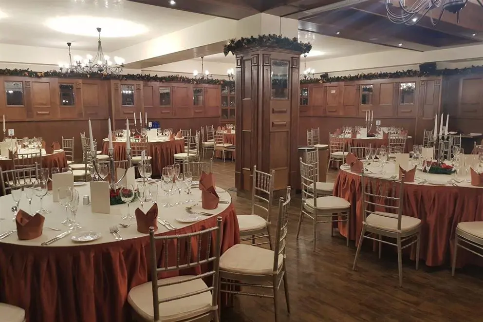 American Lounge 2(1).jpg