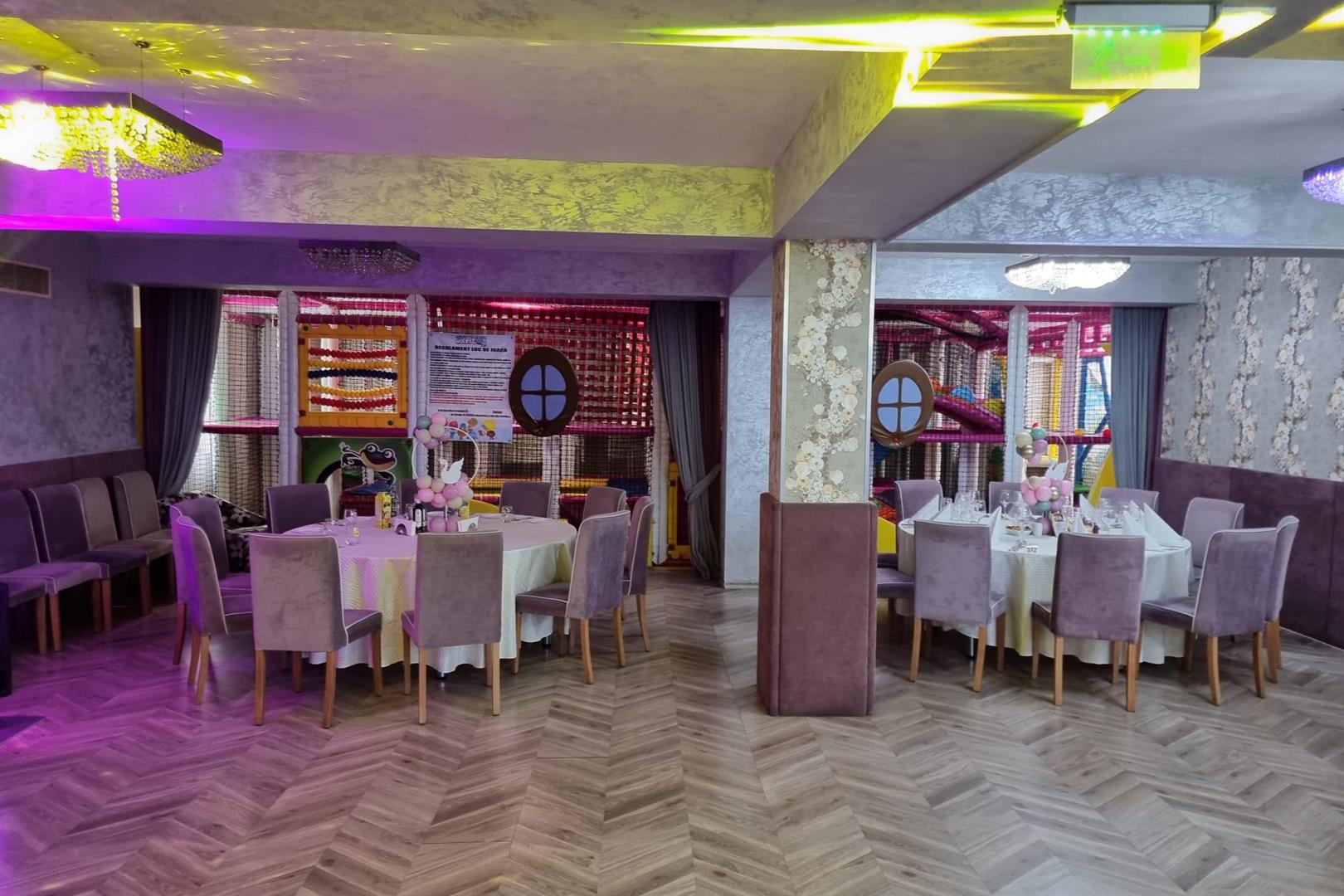 Restaurant Eleven